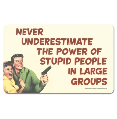 Never Underestimate the Power - Breakfast Board - Retro 